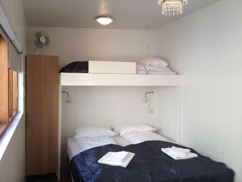 Gallery Hotel 2*